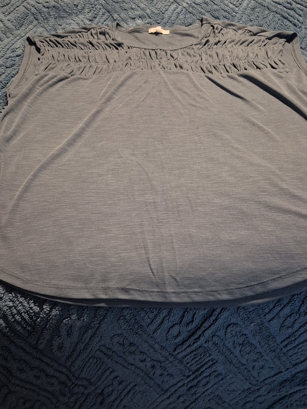 Maurices Gathered Detailing Short Sleeve Tee Sz XL EUC